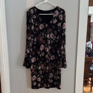 Karen Kane Black Floral Long Sleeve Dress